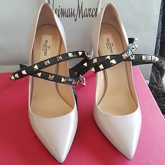 Valentino Shoes - NWT Valentino Poudre Ankle Strap
